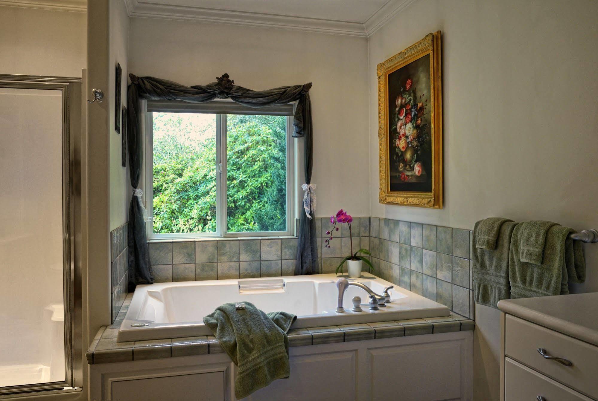 Colette'S Bed & Breakfast Port Angeles Exterior photo